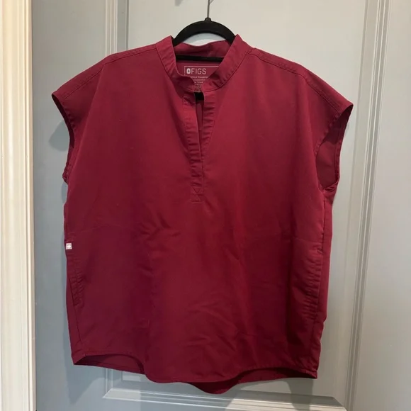 Figs Women's Top in Burgundy - Picture 1 of 6